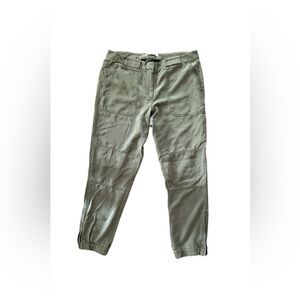 Loft women’s Olive Green Cargo Pants